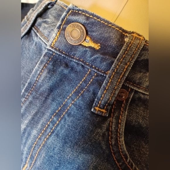 An Old Navy Loose Men's Classic Blue Jeans - Picture 4 of 12